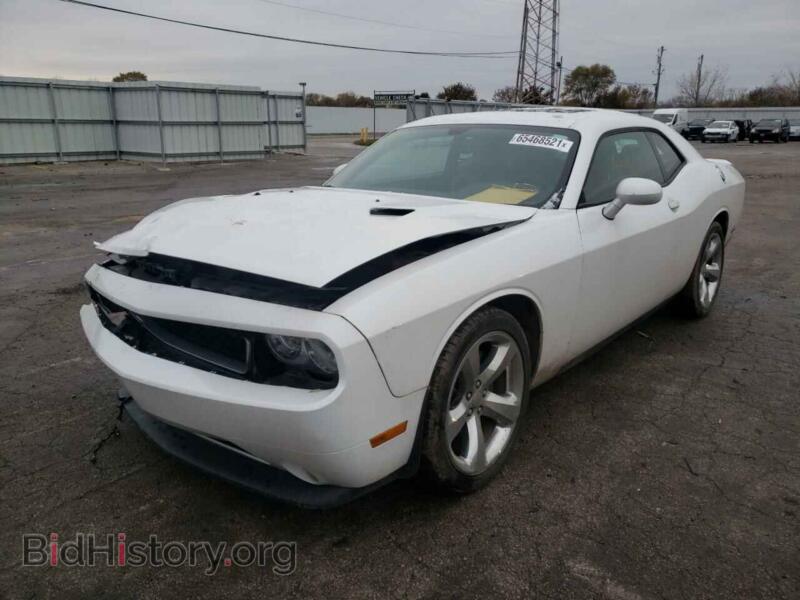 2014 Dodge CHALLENGER (VIN 2C3CDYAG7EH204409) — photo 2 of 10