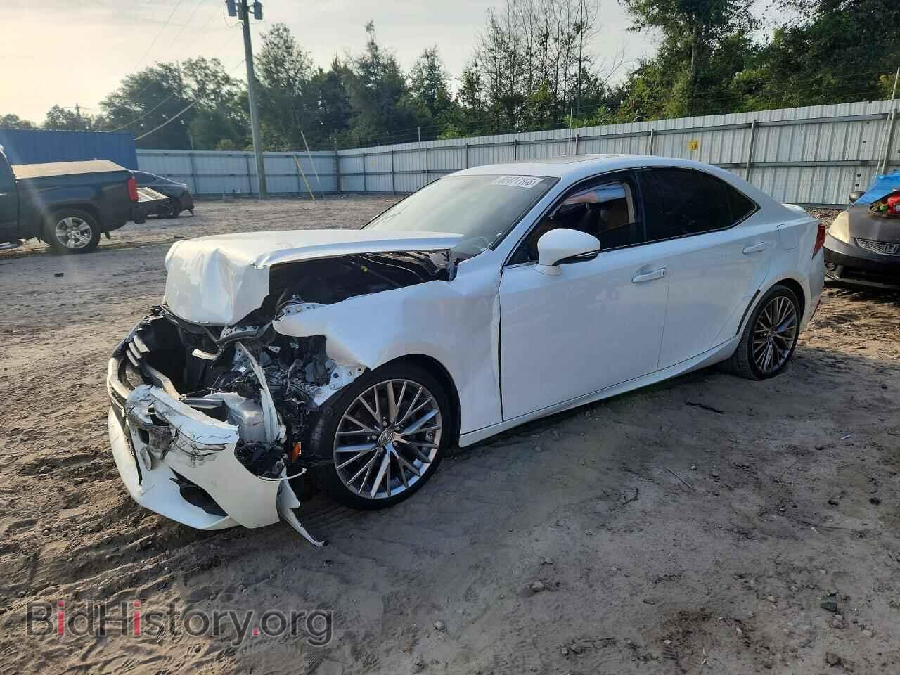 Photo JTHBF1D28F5065827 - LEXUS IS 2015