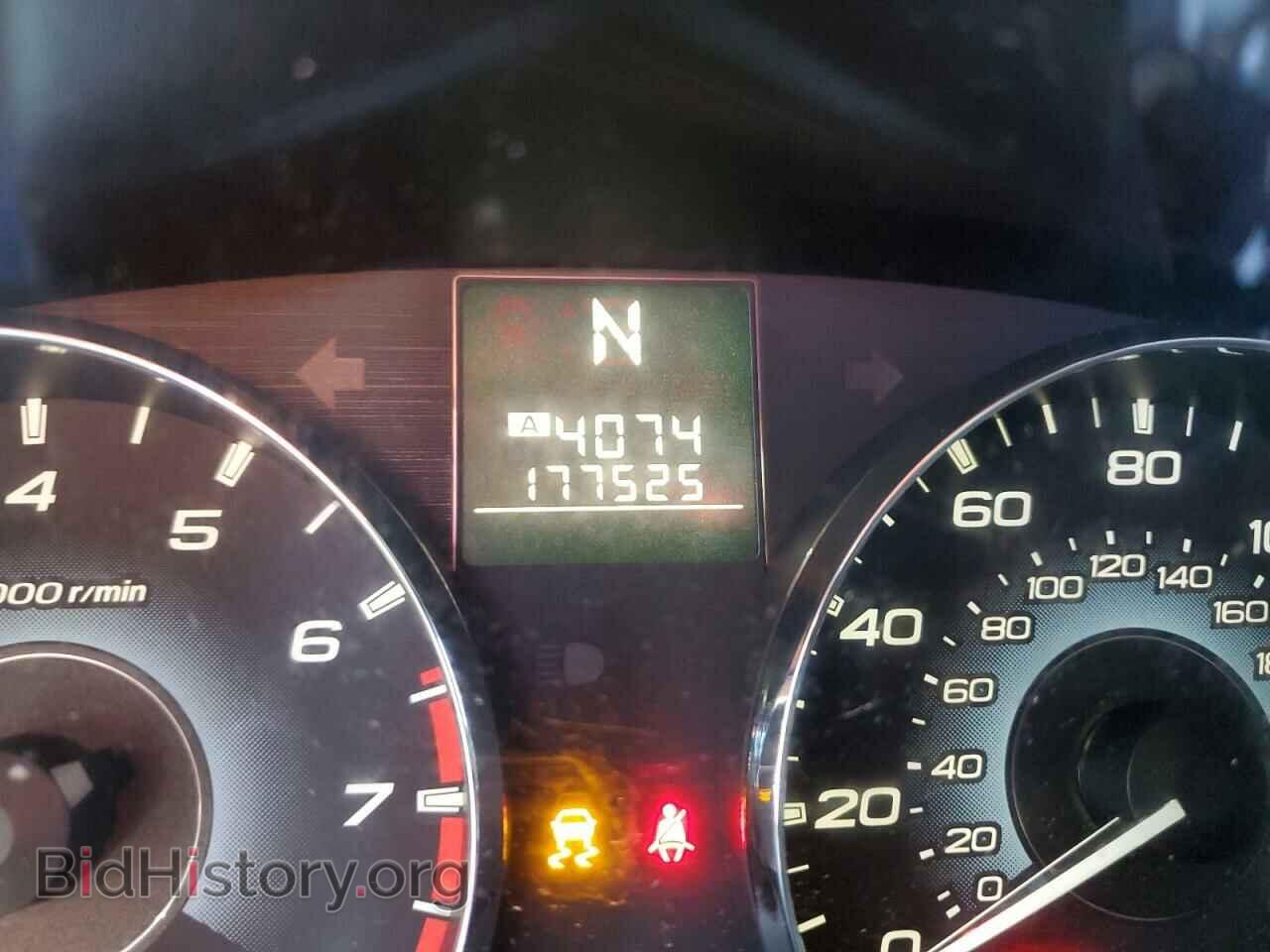 2010 SUBARU OUTBACK - VIN: 4S4BRCCC0A3352884 - Фото 8