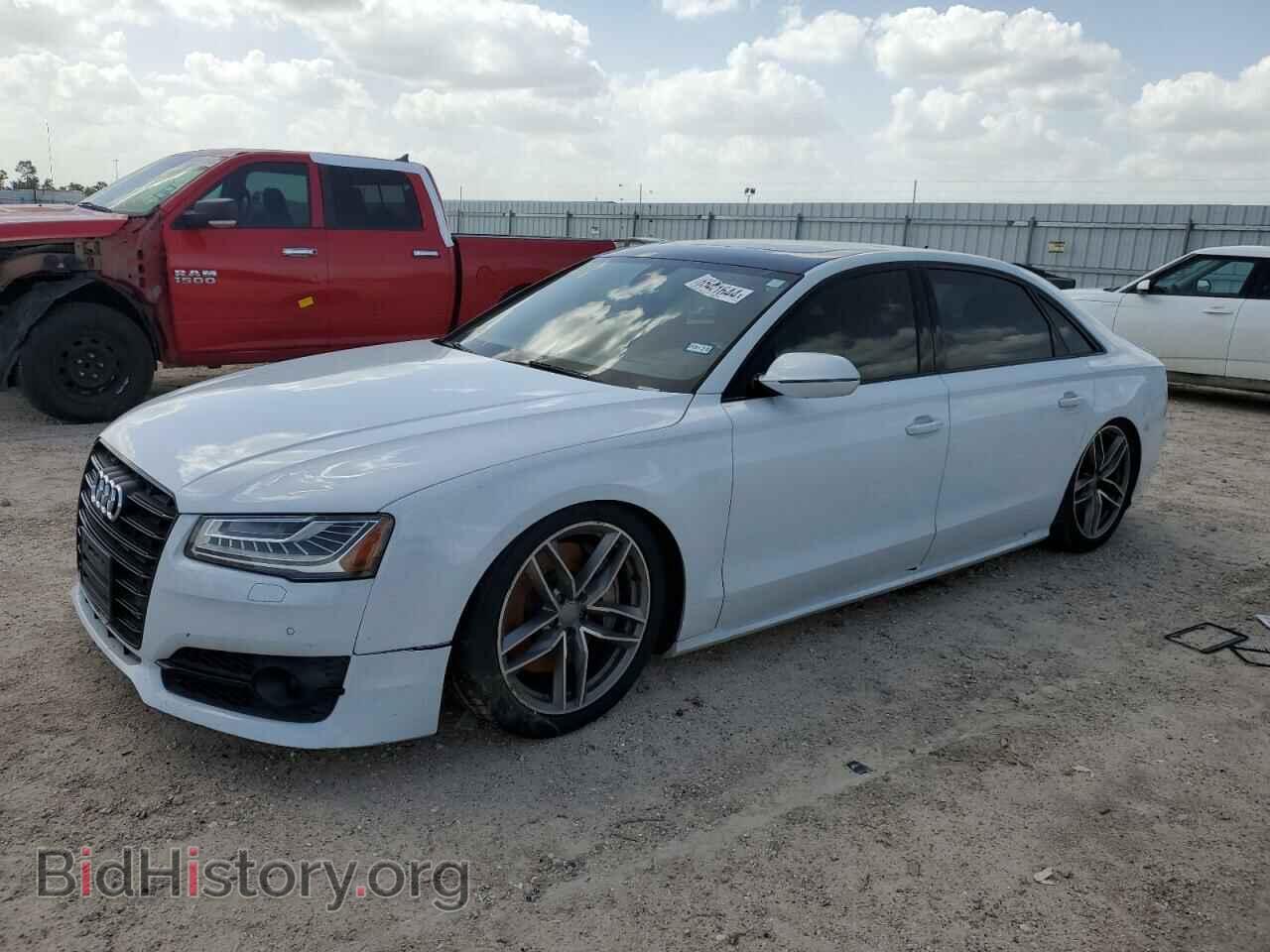 Photo WAU44AFD4HN018129 - AUDI A8 2017