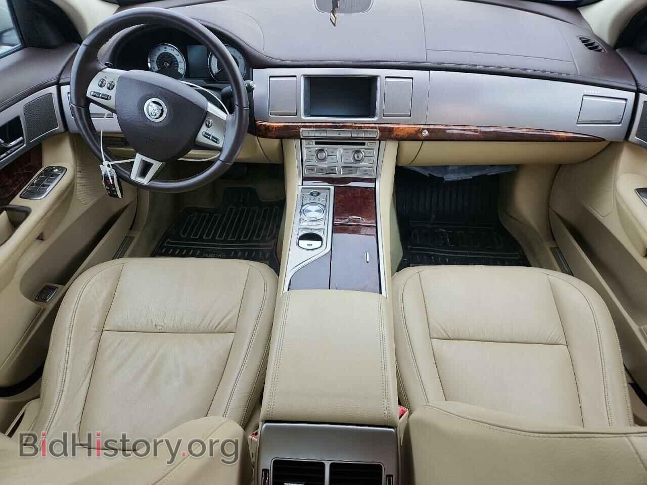 2011 JAGUAR XF - VIN: SAJWA0FB2BLS03250 - Фото 8