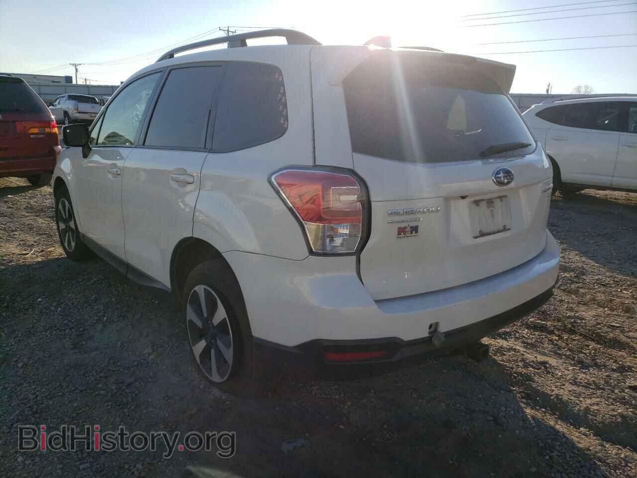 2017 SUBARU FORESTER - VIN: JF2SJAGC7HH467751 - Фото 3