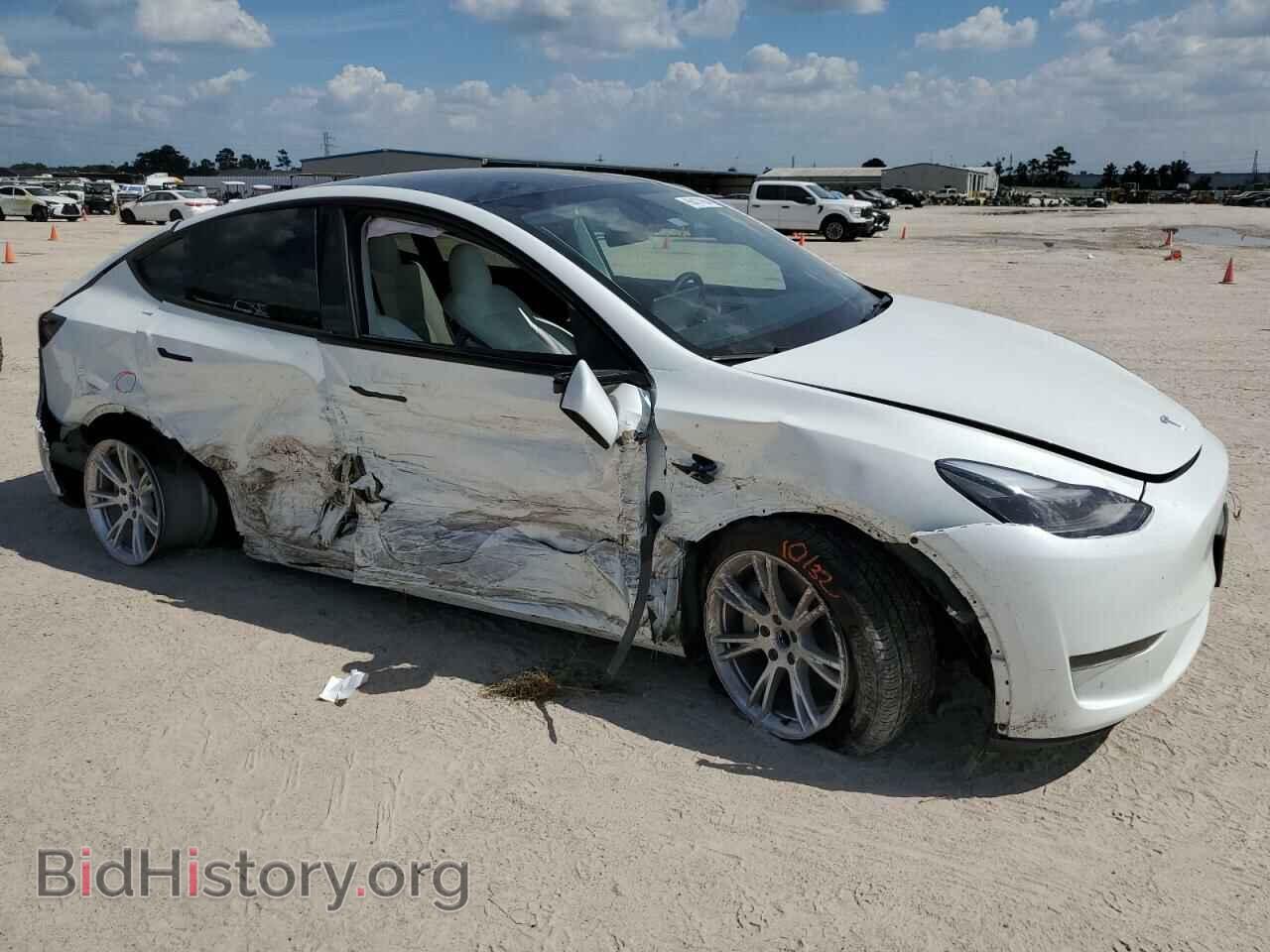 2024 TESLA MODEL Y - VIN: 7SAYGDEDXRF044347 - Фото 4