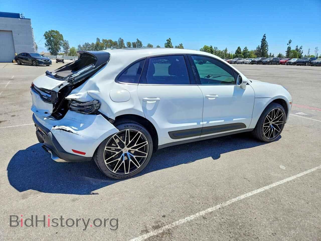 2023 PORSCHE MACAN - VIN: WP1AA2A53PLB16954 - Photo 3