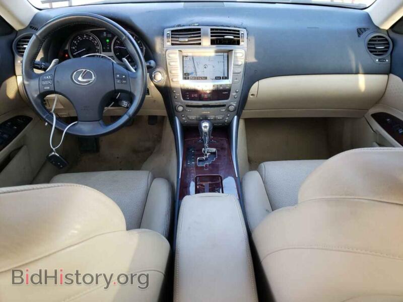 2006 Lexus IS (VIN JTHCK262362004406) — фото 8 из 12