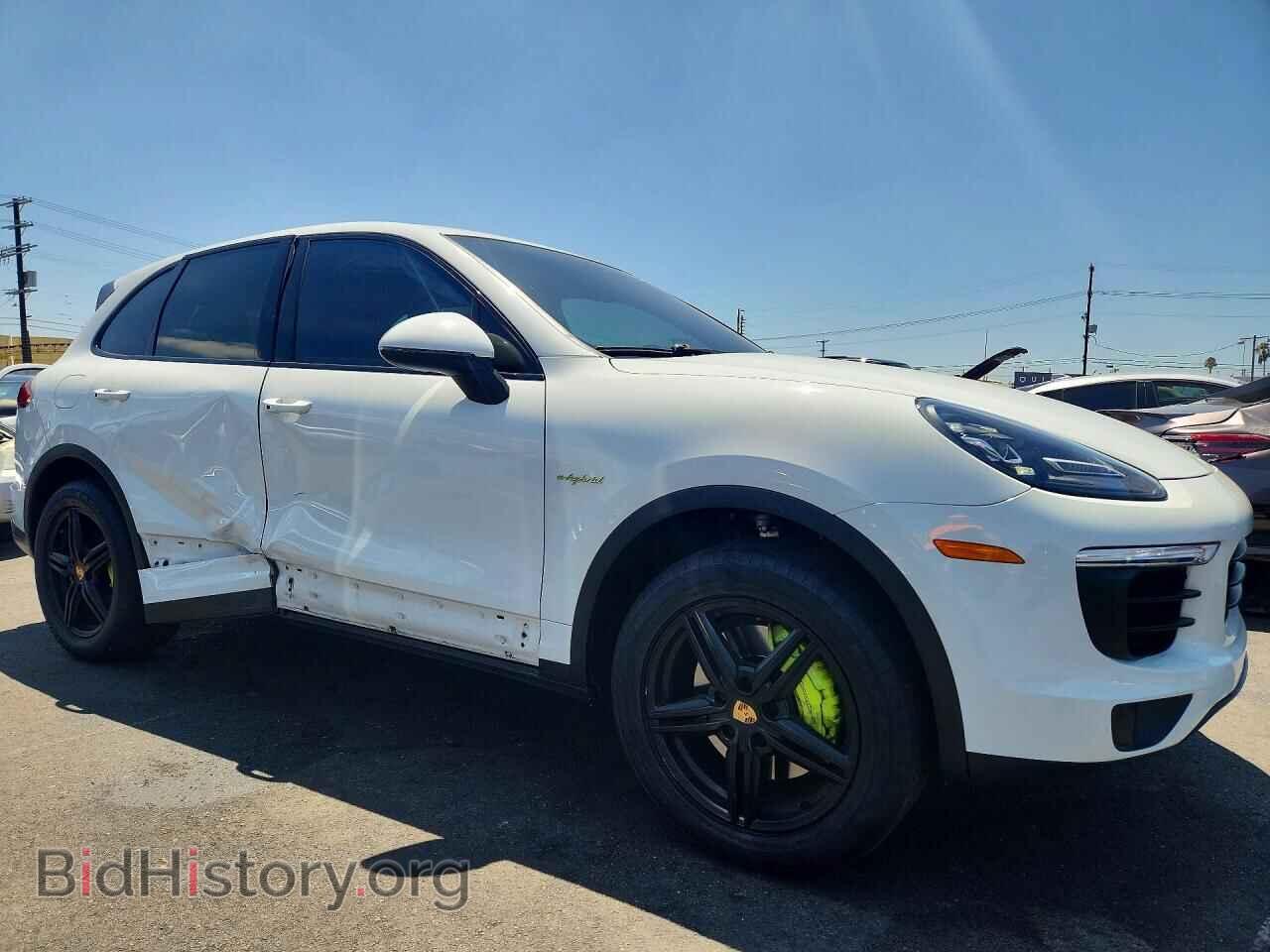 2016 PORSCHE CAYENNE - VIN: WP1AE2A26GLA62284 - Photo 4