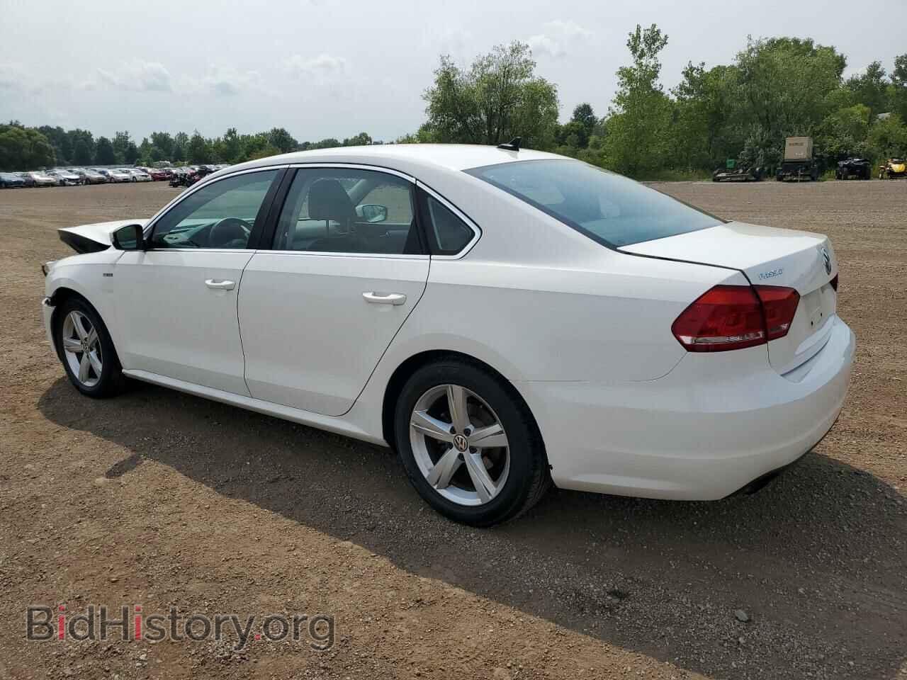 2015 VOLKSWAGEN PASSAT - VIN: 1VWAT7A33FC113751 - Фото 2