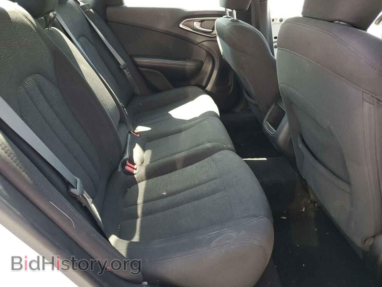2015 CHRYSLER 200 - VIN: 1C3CCCAB7FN704301 - Фото 10