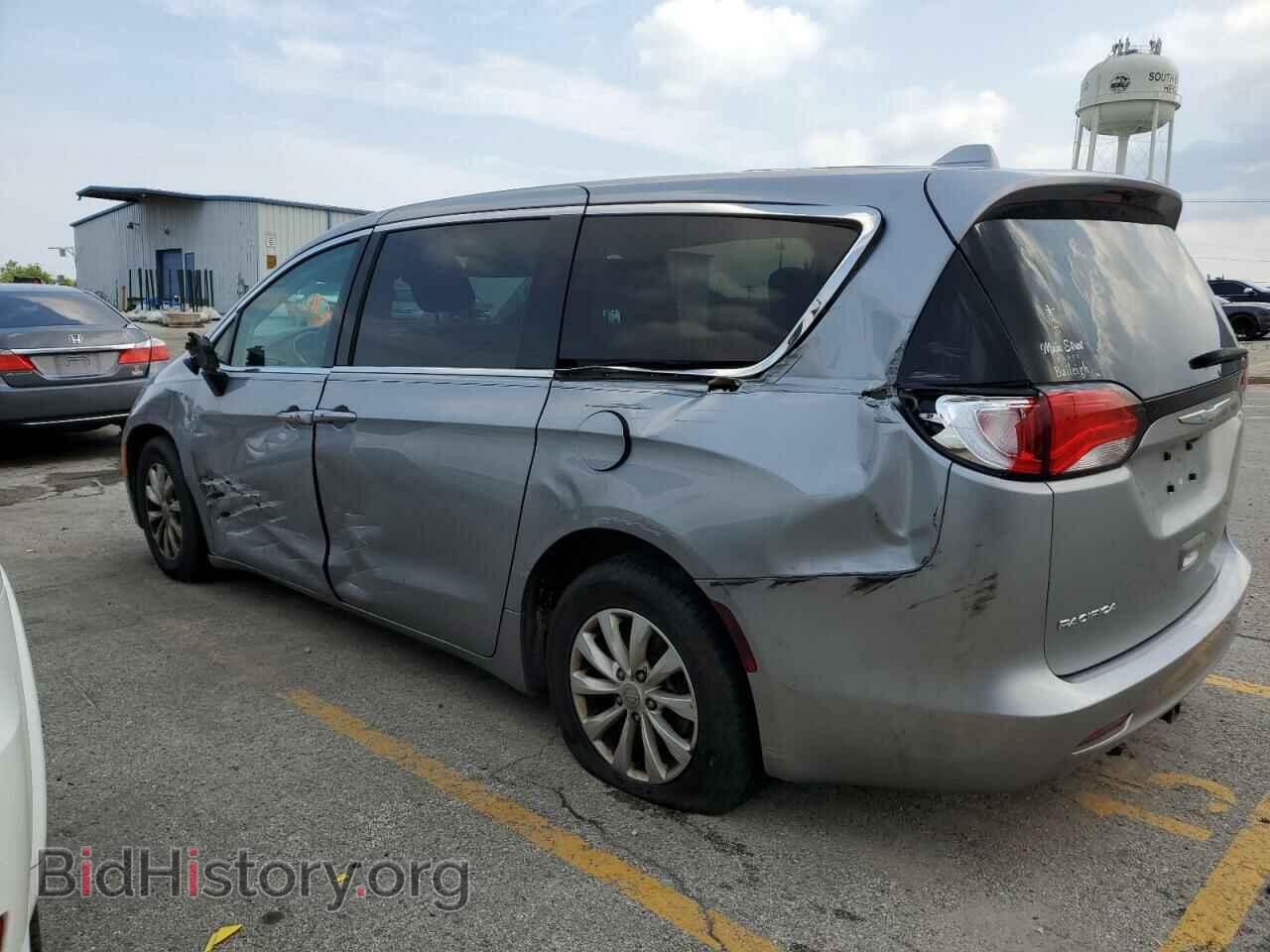 2017 CHRYSLER PACIFICA - VIN: 2C4RC1DG9HR517763 - Фото 2