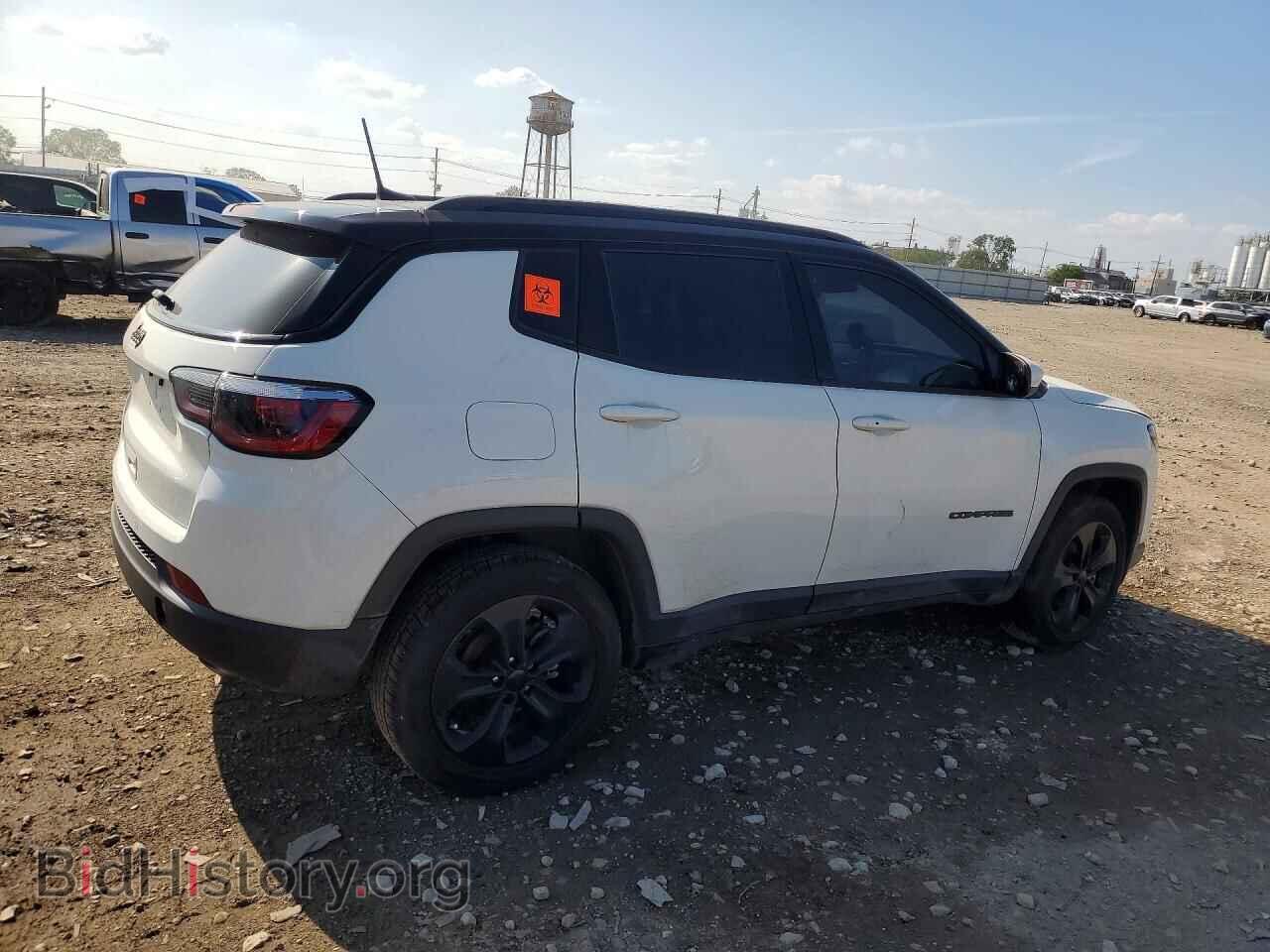 2019 JEEP COMPASS - VIN: 3C4NJDBB7KT599056 - Фото 3