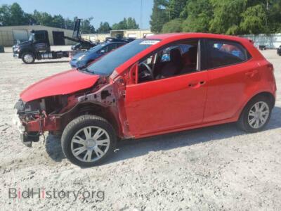 2014 Mazda 2 Sport, красный — VIN JM1DE1KY0E0180745, Copart