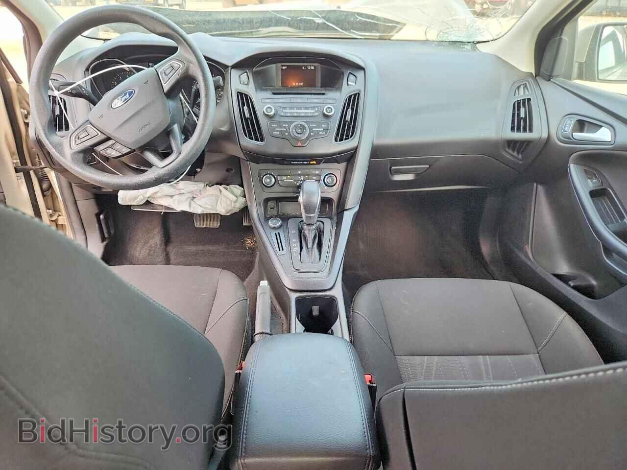 2017 FORD FOCUS - VIN: 1FADP3F21HL241668 - Photo 8