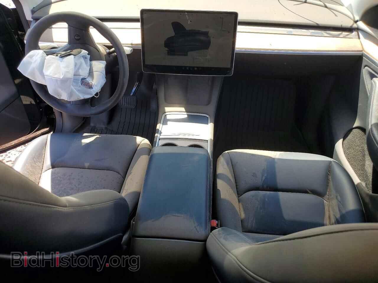 2025 TESLA MODEL Y - VIN: 7SAYGDED1SA372016 - Photo 8