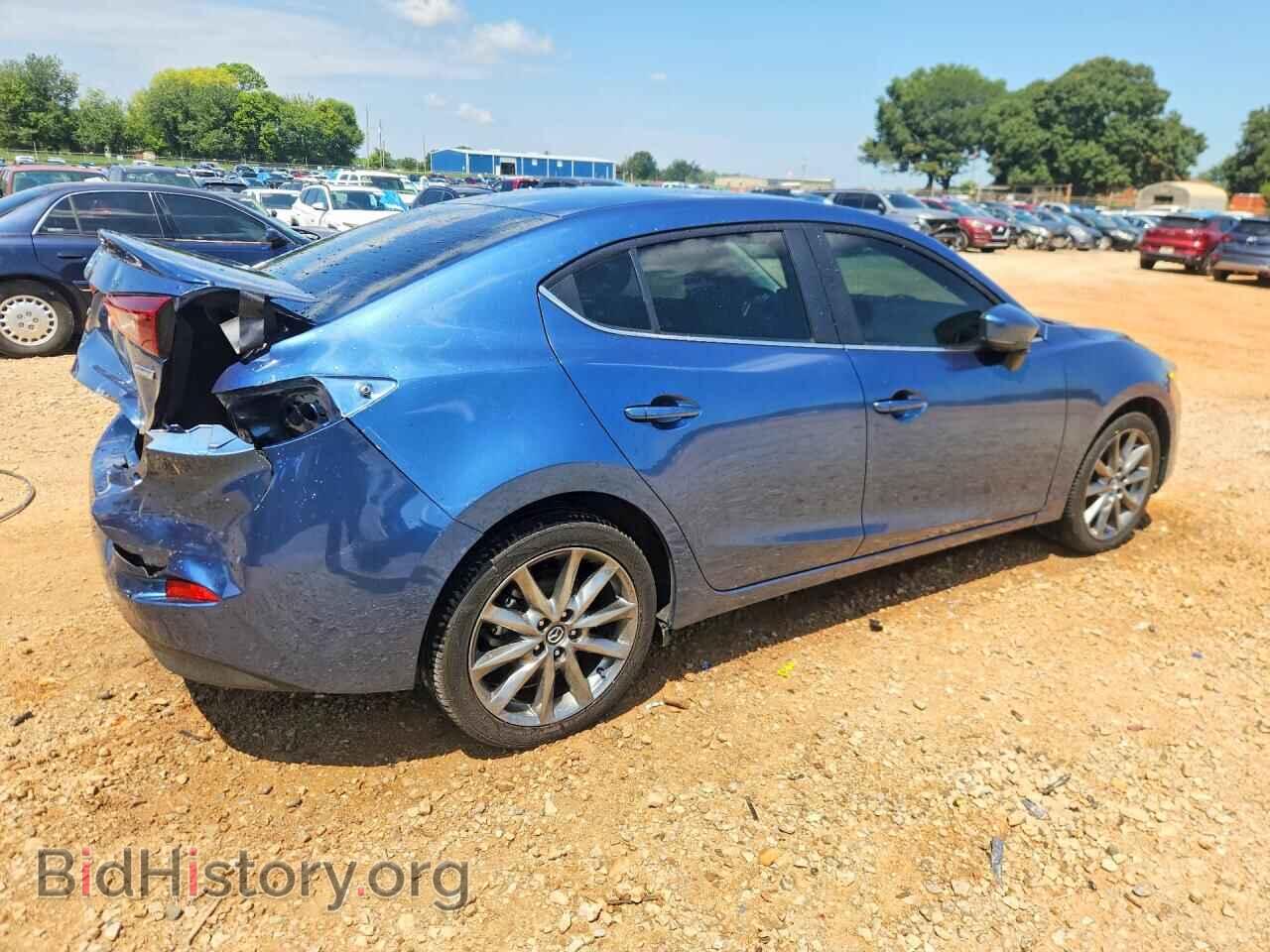 2018 MAZDA 3 - VIN: 3MZBN1V39JM193473 - Photo 3
