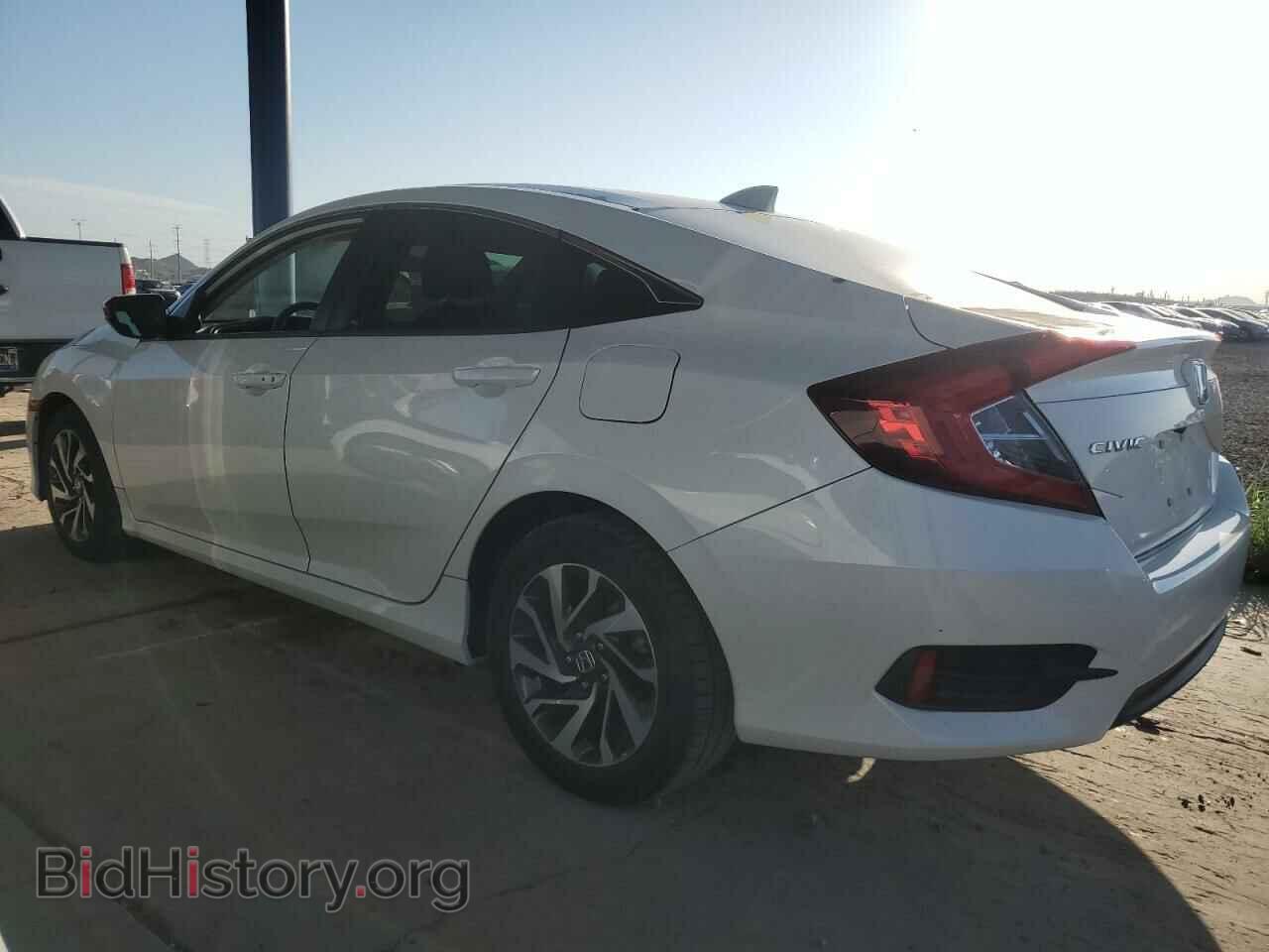 2017 HONDA CIVIC - VIN: 19XFC2F78HE016211 - Photo 2