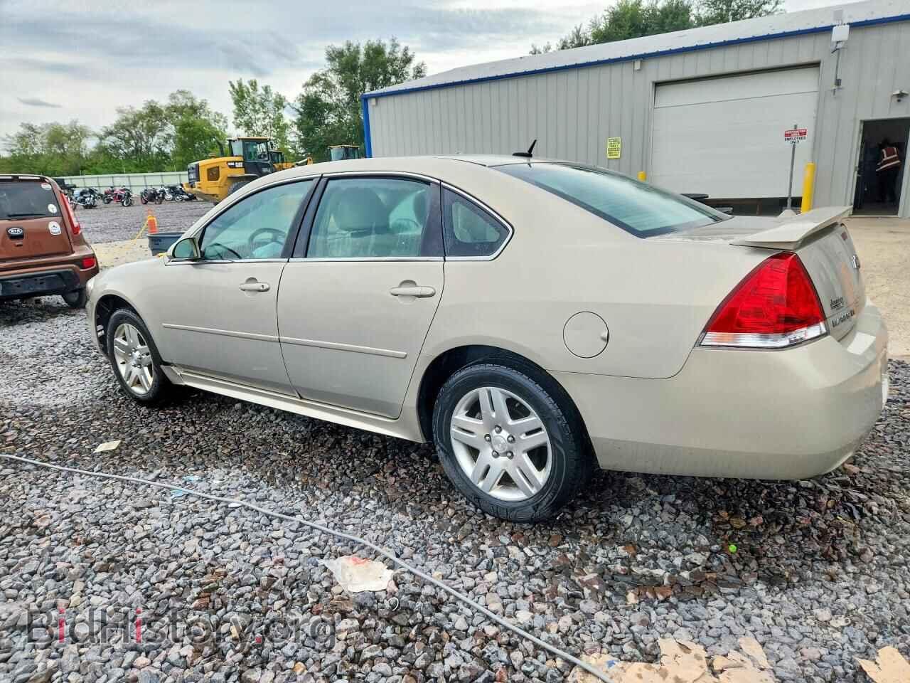2012 CHEVROLET IMPALA - VIN: 2G1WB5E31C1199324 - Фото 2
