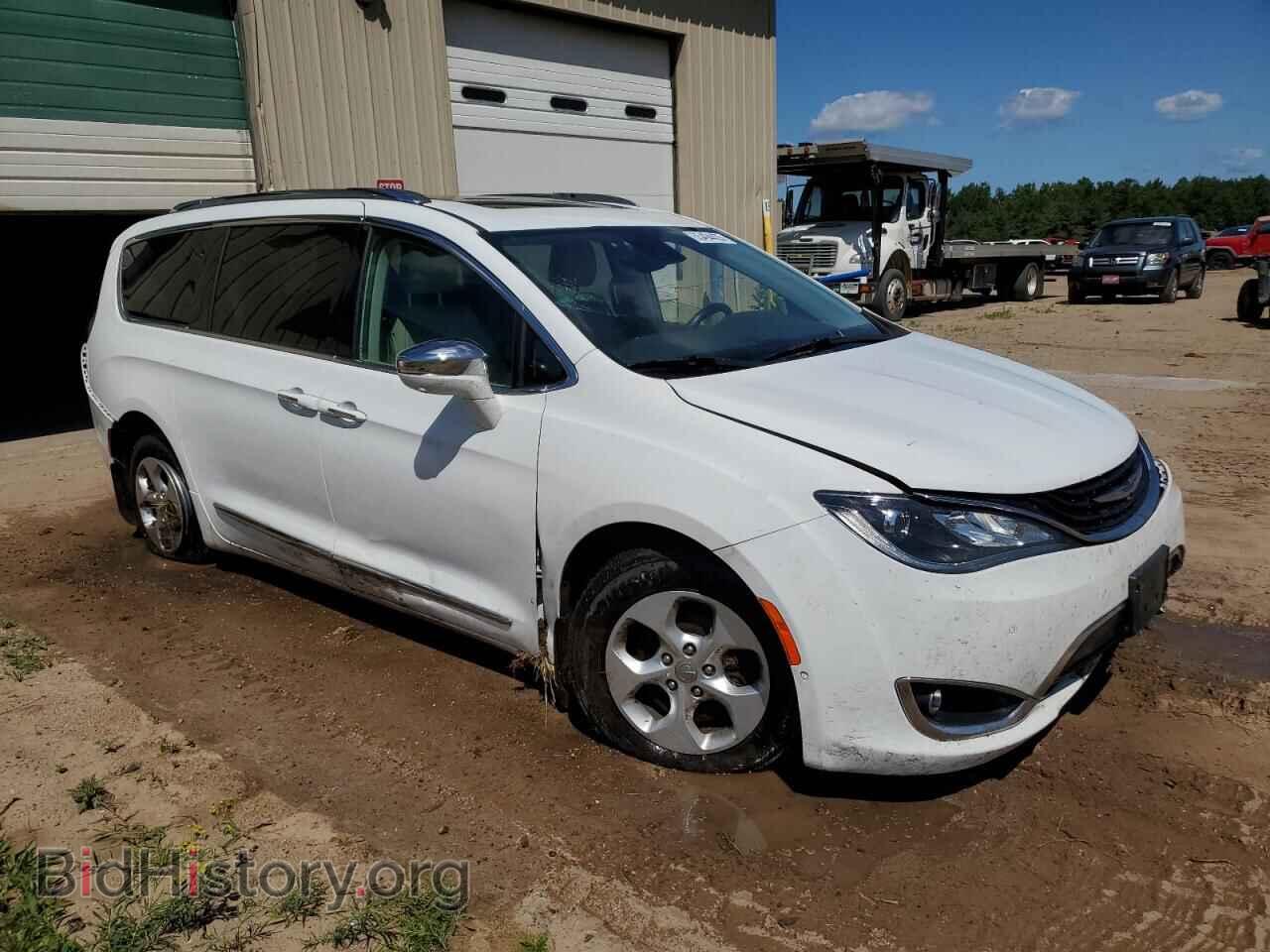 2017 CHRYSLER PACIFICA - VIN: 2C4RC1N79HR760097 - Фото 4