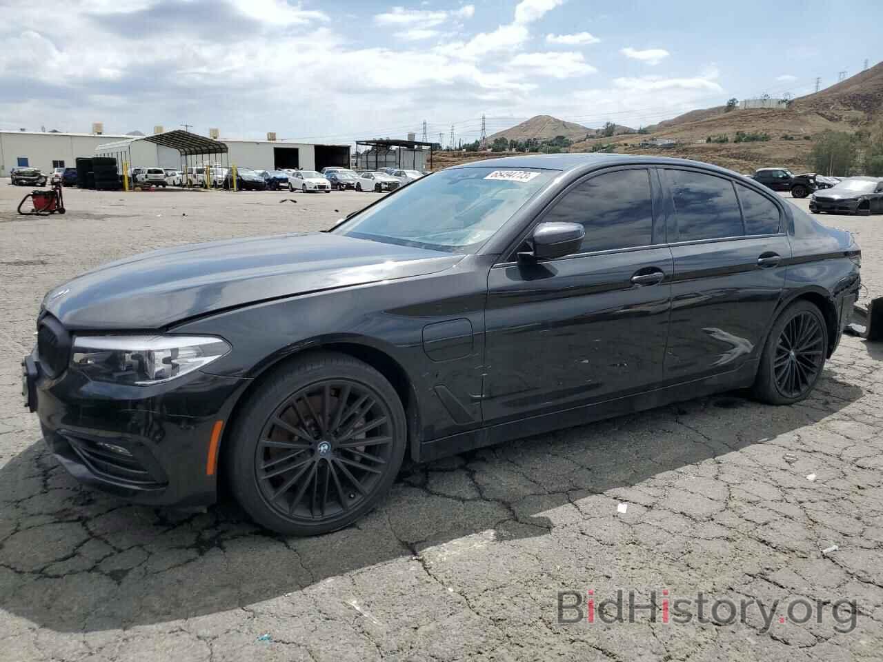 Фотография WBAJA9C56JB250214 - BMW 5 SERIES 2018