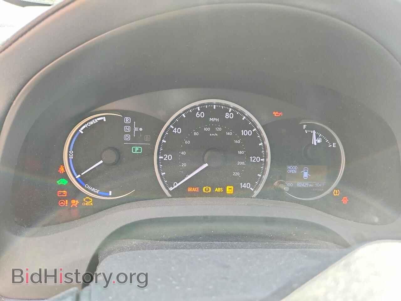 2011 LEXUS CT 200 - VIN: JTHKD5BH0B2011843 - Photo 9
