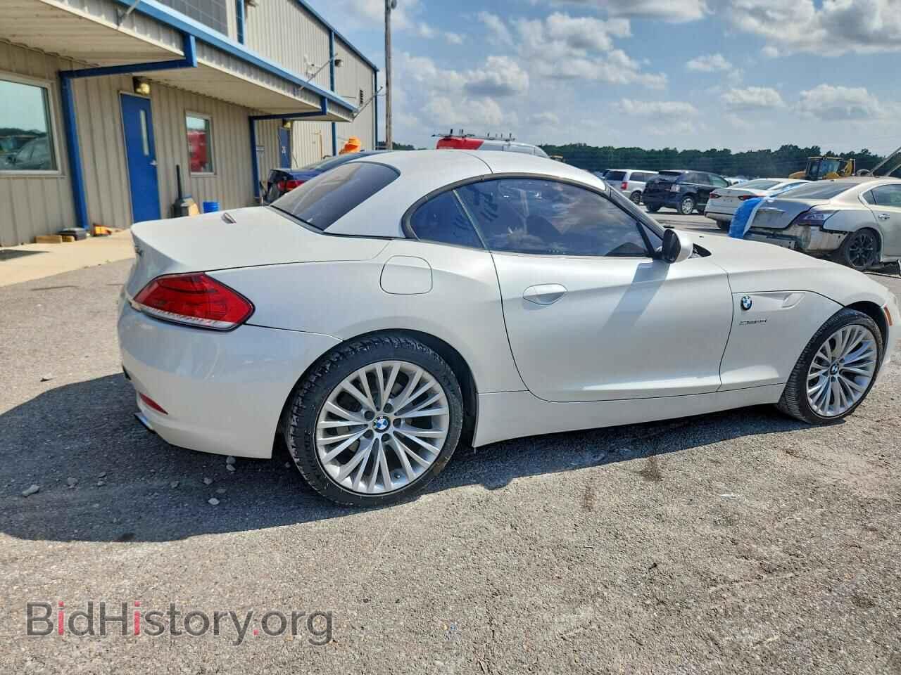 2013 BMW Z4 - VIN: WBALM7C53DE385562 - Фото 3