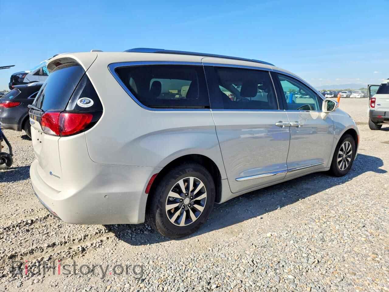 2020 CHRYSLER PACIFICA - VIN: 2C4RC1N74LR236154 - Photo 3