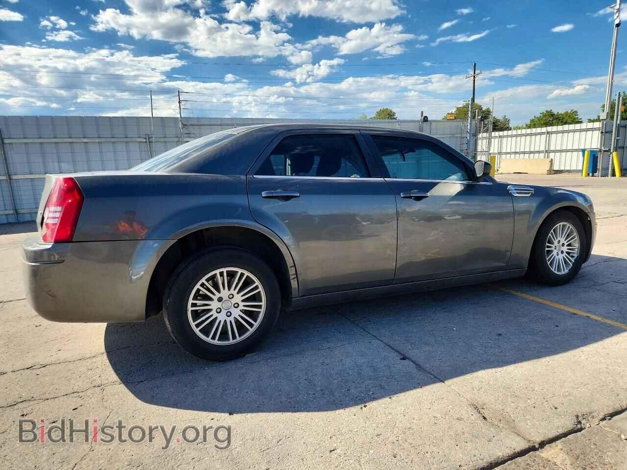 2009 CHRYSLER 300 - VIN: 2C3LA43D09H558007 - Фото 3