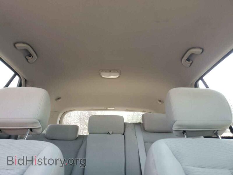 2007 Hyundai SANTA FE (VIN 5NMSG13D17H100689) — фото 10 из 13