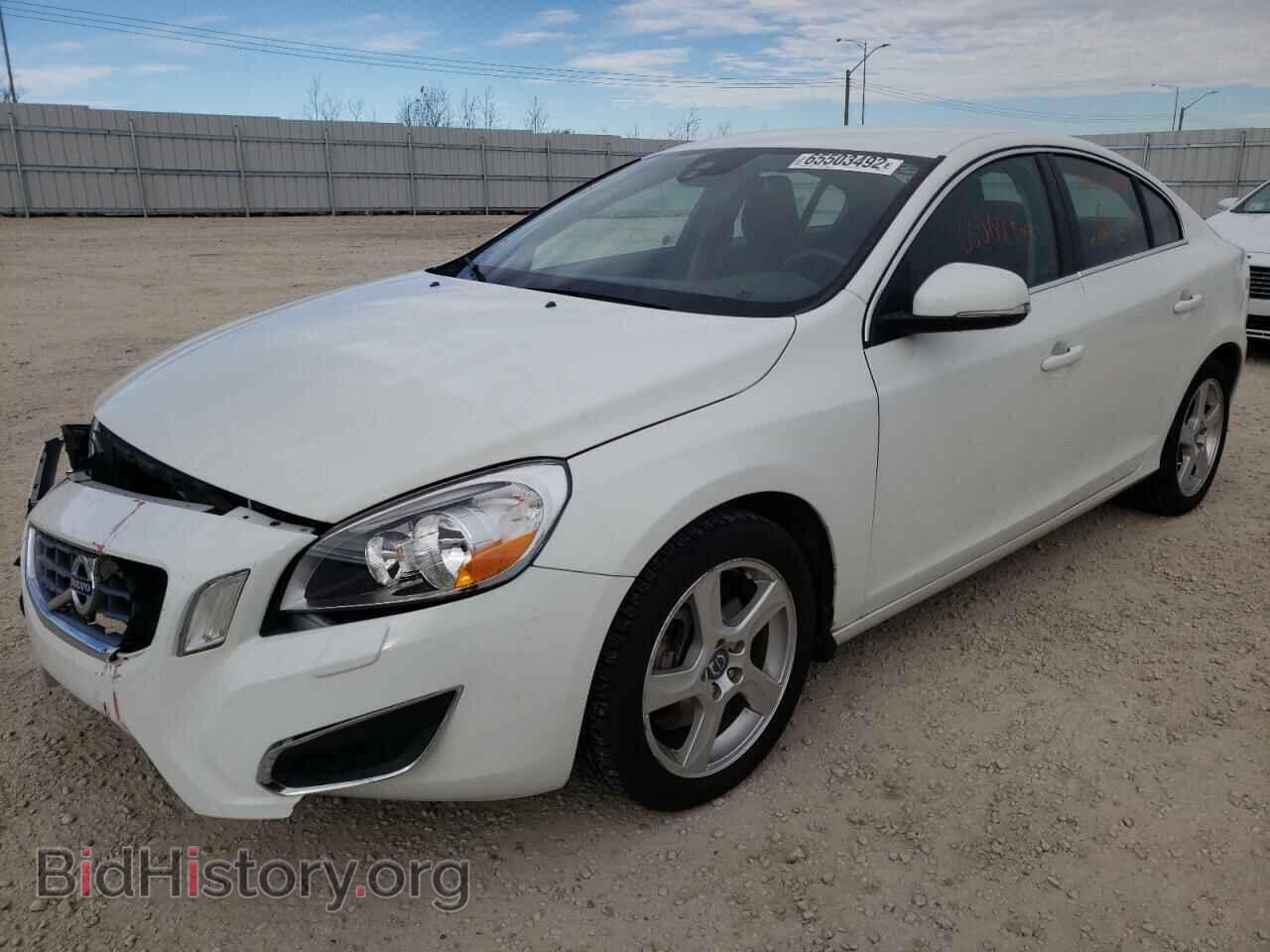 2013 VOLVO S60 - VIN: YV1612FH2D2209714 - Фото 2