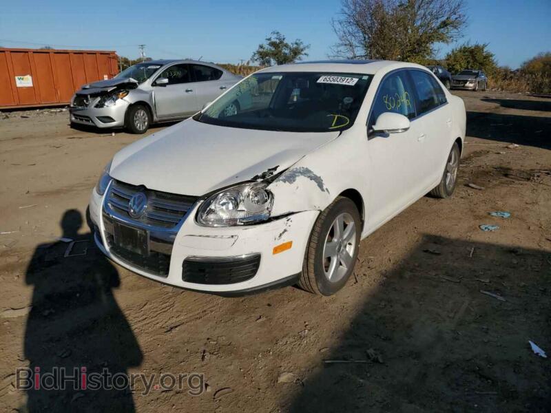 2009 Volkswagen JETTA (VIN 3VWRM71K59M047780) — фото 2 из 10