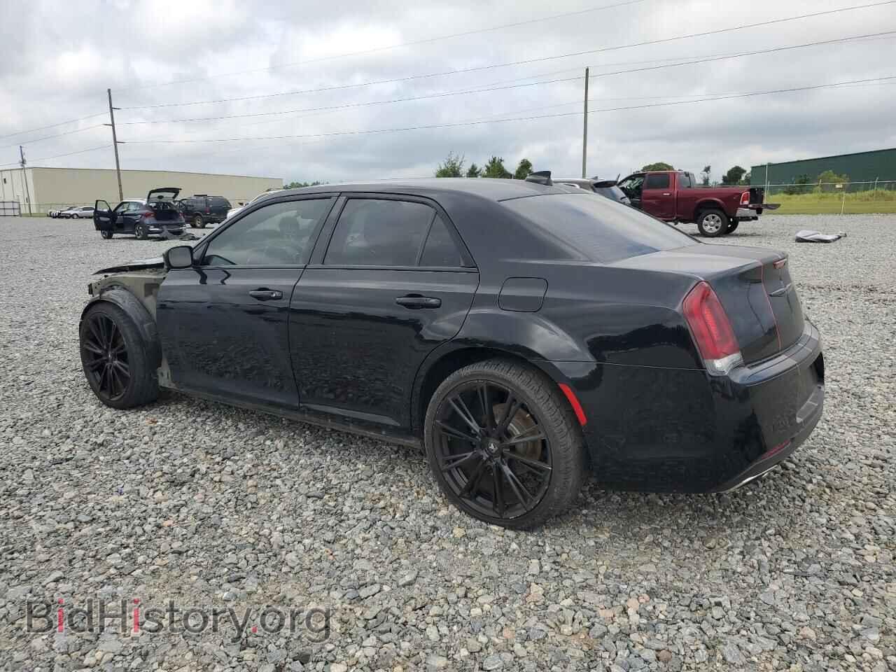 2021 CHRYSLER 300 - VIN: 2C3CCAAG0MH567000 - Фото 2