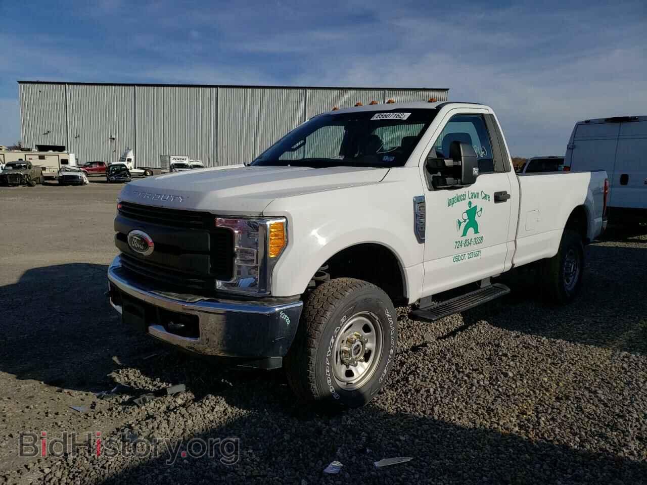 2017 FORD F350 - VIN: 1FTRF3B60HEC75262 - Фото 2