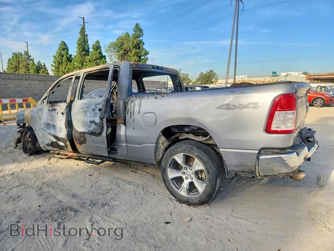 2019 RAM 1500 - VIN: 1C6SRFMT8KN784723 - Photo 2