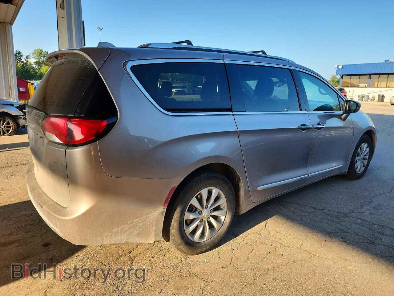 2018 CHRYSLER PACIFICA - VIN: 2C4RC1BG5JR154094 - Фото 3