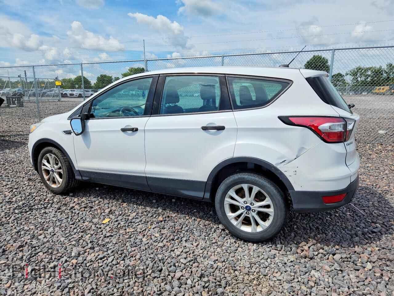 2017 FORD ESCAPE - VIN: 1FMCU0F78HUD86768 - Фото 2