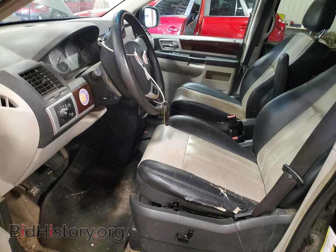 2010 CHRYSLER MINIVAN - VIN: 2A4RR8D1XAR422809 - Фото 7