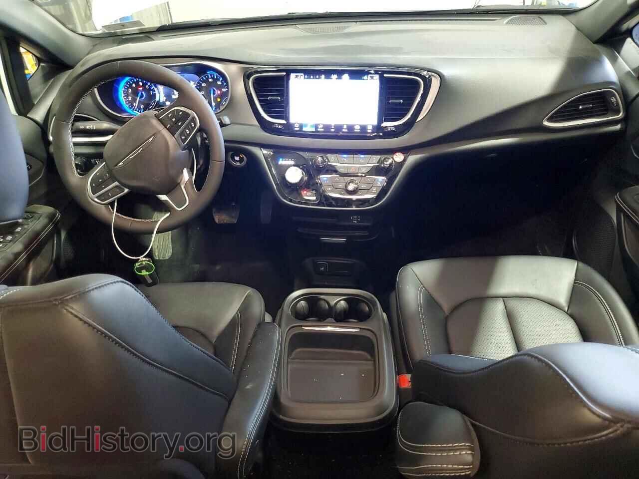 2027 CHRYSLER PACIFICA - VIN: 2C4RC1BG3VR577164 - Photo 8