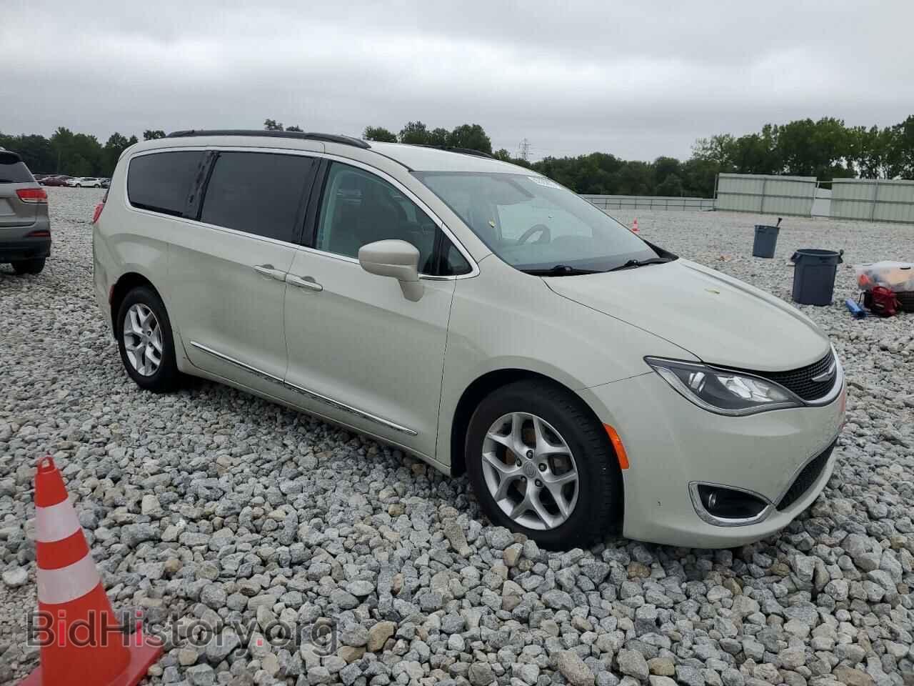 2017 CHRYSLER PACIFICA - VIN: 2C4RC1BGXHR553139 - Фото 4