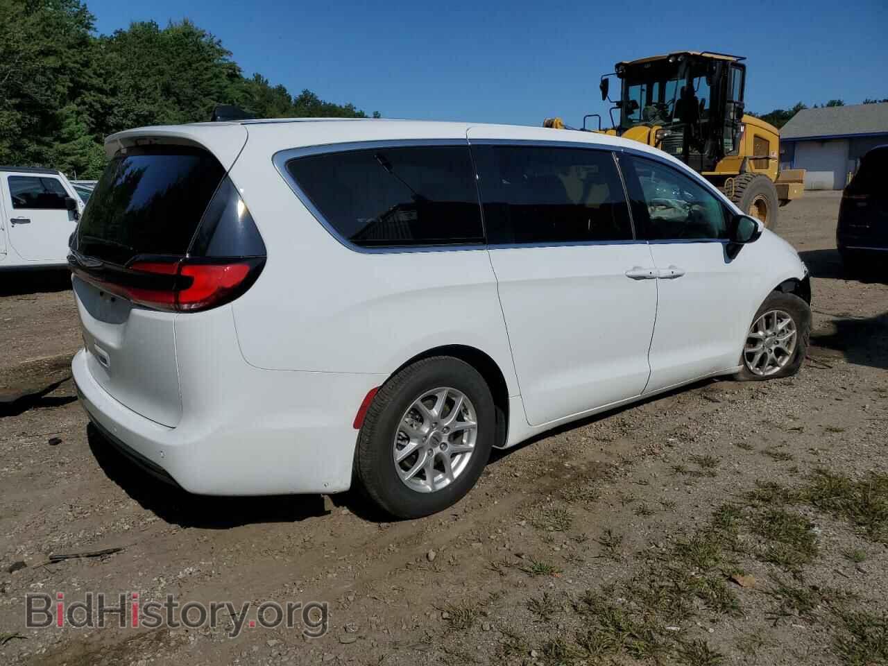 2023 CHRYSLER PACIFICA - VIN: 2C4RC1BG6PR563908 - Photo 3