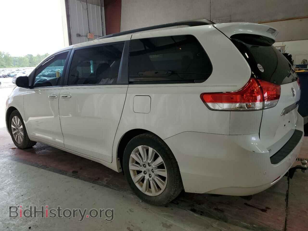 2011 TOYOTA All Models - VIN: 5TDDK3DC7BS029898 - Photo 2