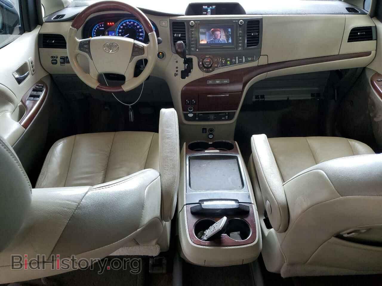 2011 TOYOTA All Models - VIN: 5TDDK3DC7BS029898 - Photo 8