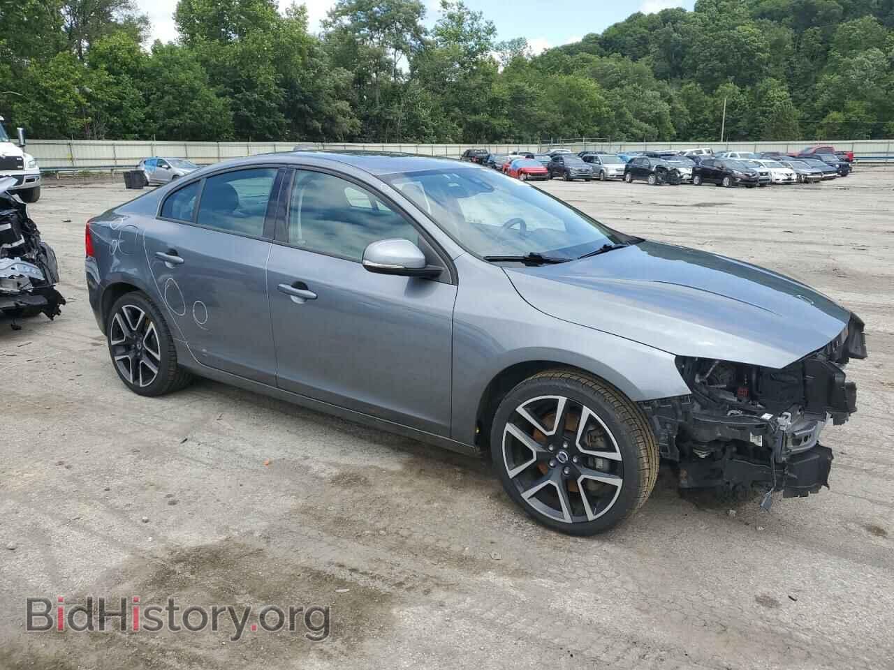 2017 VOLVO S60 - VIN: YV140MTL6H2427496 - Фото 4