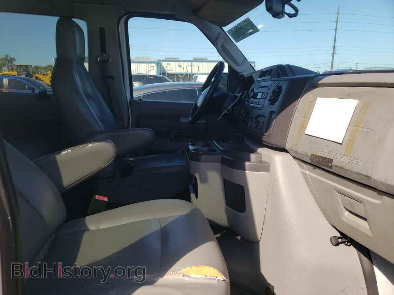 2010 FORD ECONOLINE - VIN: 1FBSS3BL3ADA18180 - Фото 5