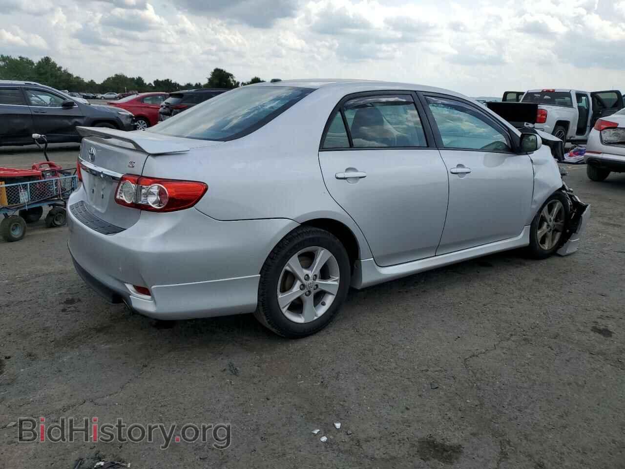 2011 TOYOTA COROLLA - VIN: 2T1BU4EEXBC640461 - Фото 3
