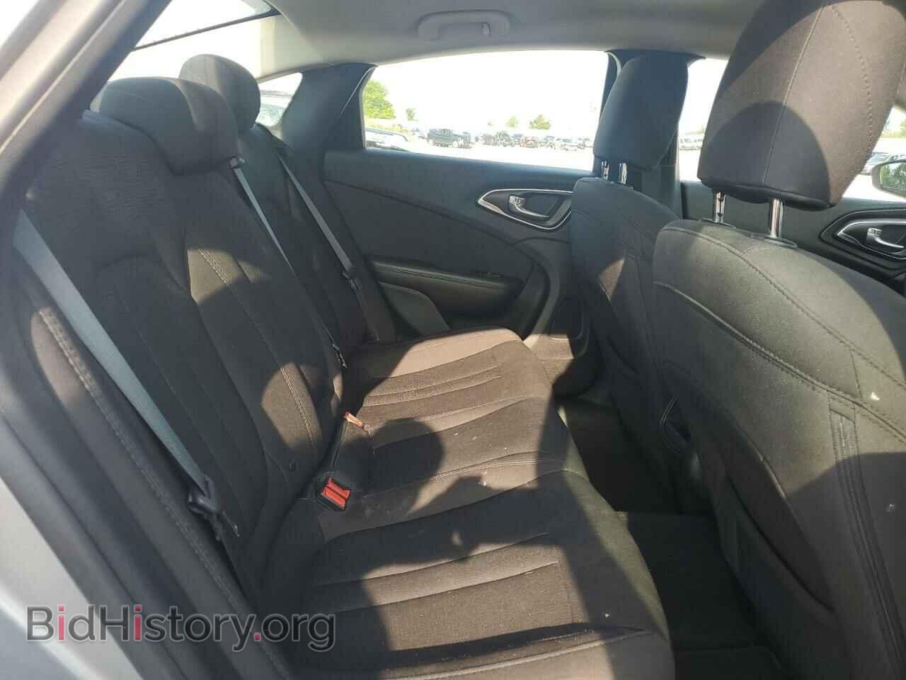 2015 CHRYSLER 200 - VIN: 1C3CCCAB0FN737981 - Фото 10