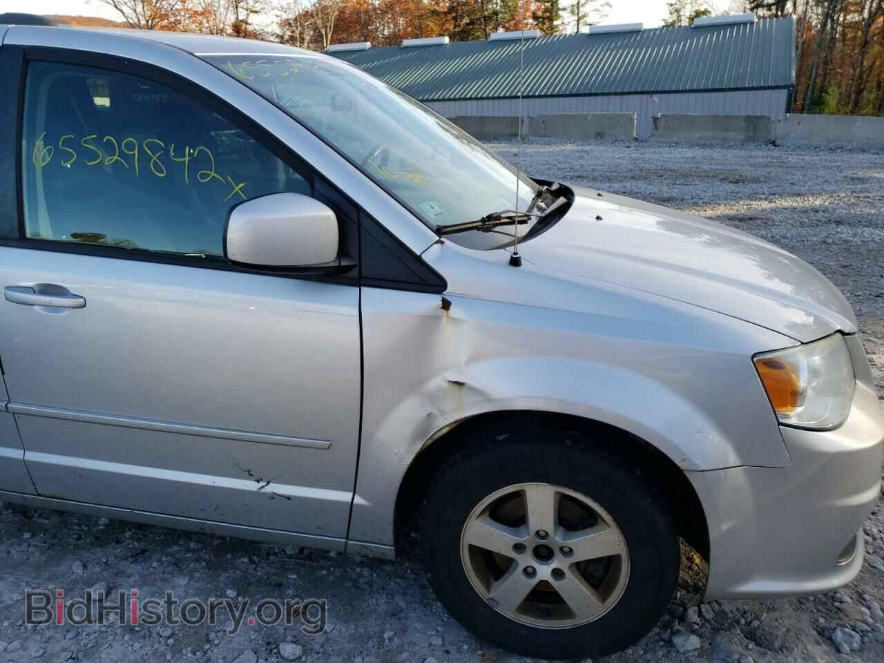 2011 DODGE All Models - VIN: 2D4RN3DG0BR755906 - Photo 9