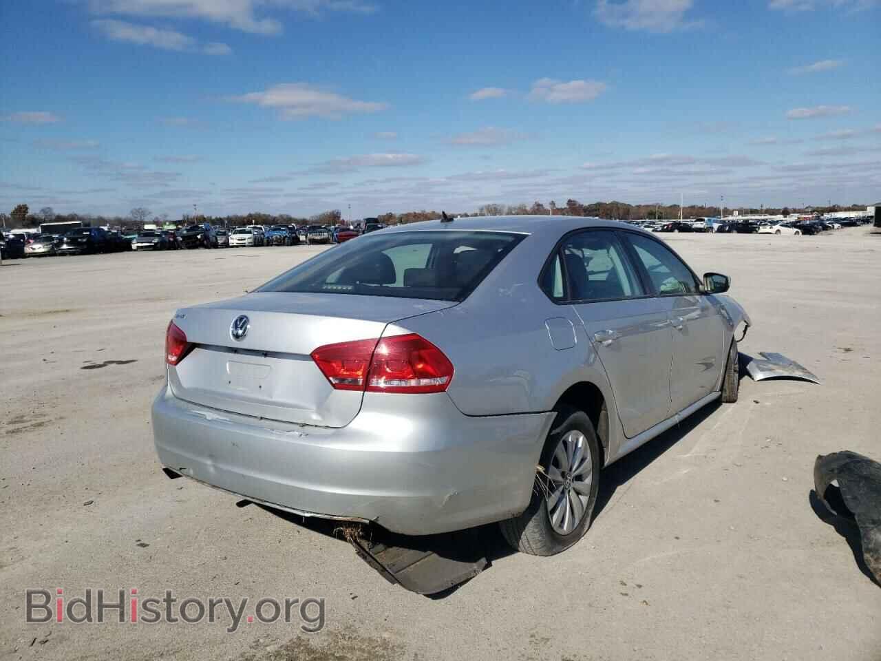 2013 VOLKSWAGEN PASSAT - VIN: 1VWAP7A36DC075790 - Фото 4