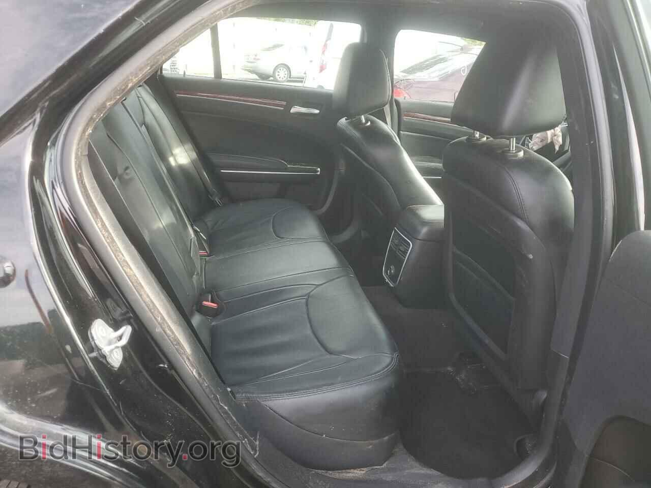 2014 CHRYSLER 300 - VIN: 2C3CCAAG8EH235713 - Фото 10