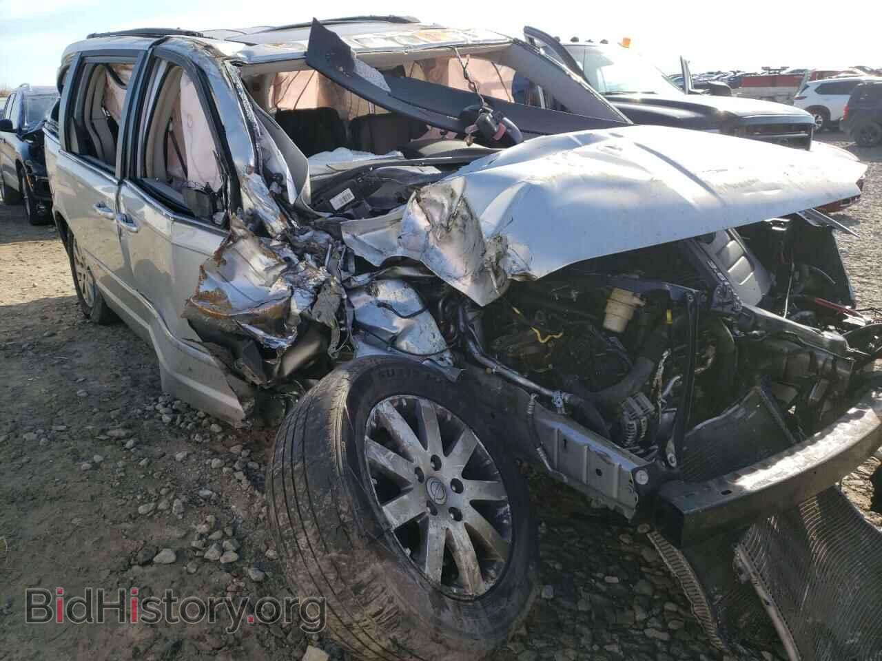 Photo 2A4RR8DG1BR759875 - CHRYSLER MINIVAN 2011