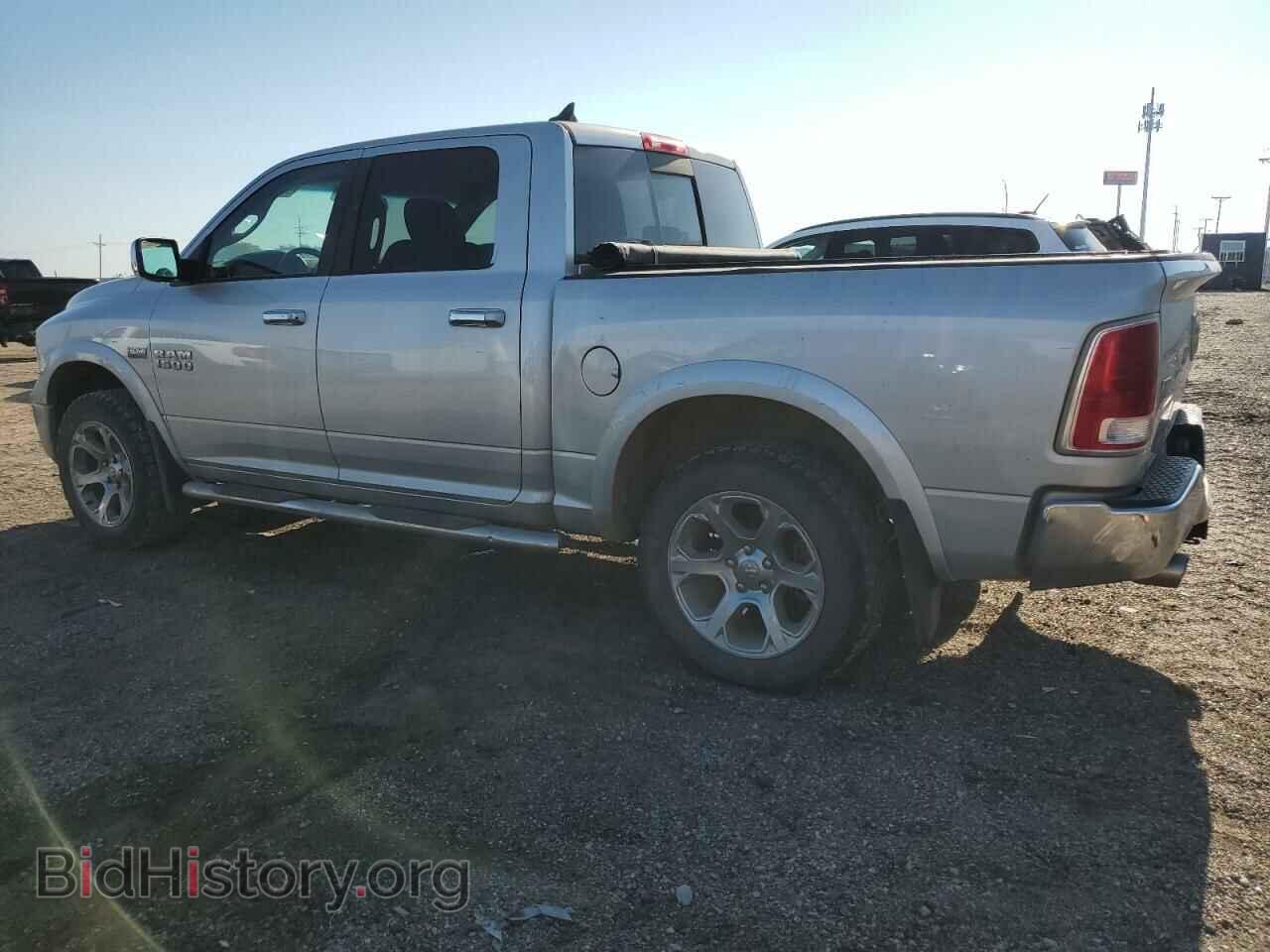 2017 RAM 1500 - VIN: 1C6RR7NT7HS522608 - Фото 2
