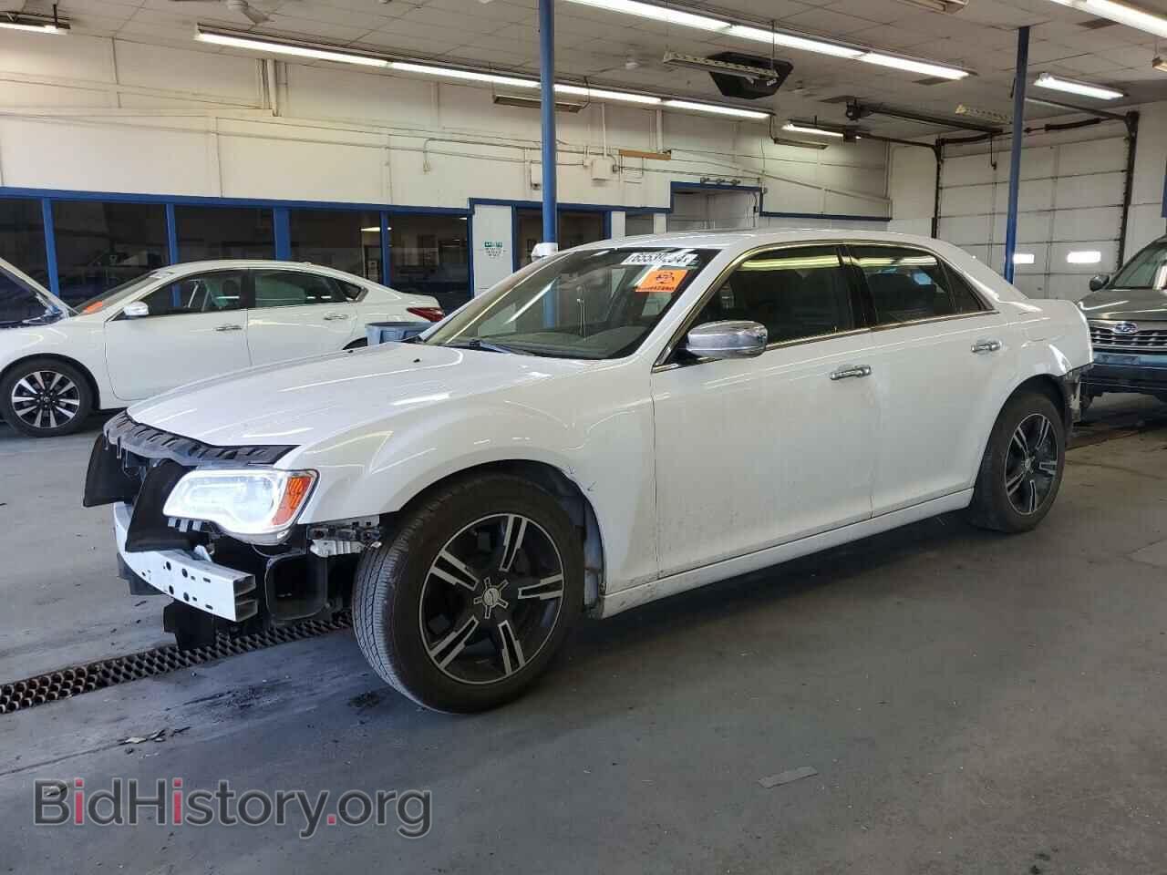 Фотография 2C3CCAET2CH147146 - CHRYSLER 300 2012